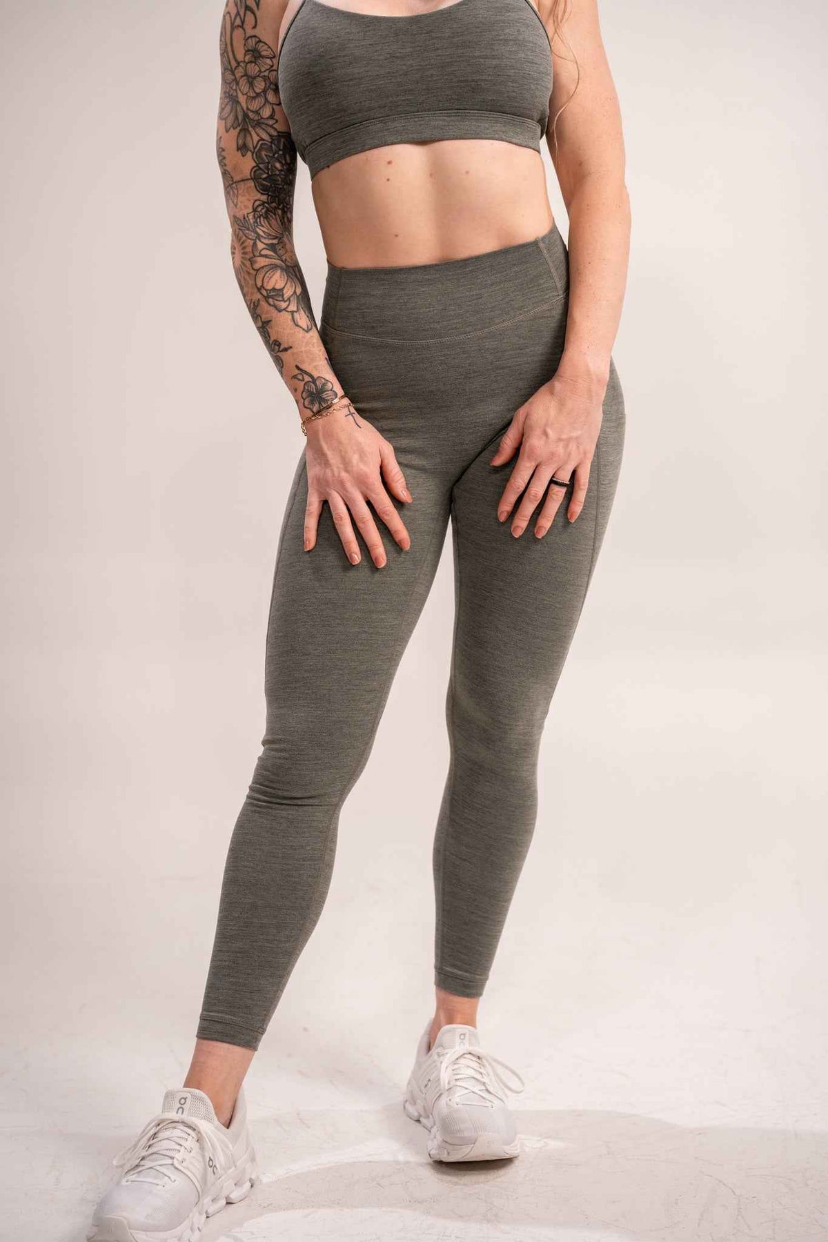 WOMEN'S | DEBUT MEGA-HIGH-RISE LEGGING : IVY